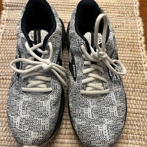 Brooks Adrenaline 21 Sneakers